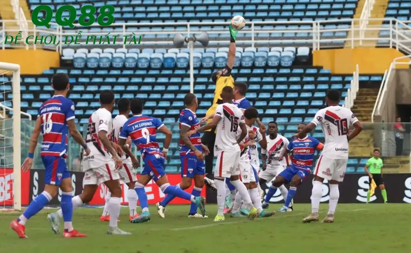 Ferroviario chơi khá kỷ luật trong khối phòng ngự thấp Ferroviario chơi khá kỷ luật trong khối phòng ngự thấp