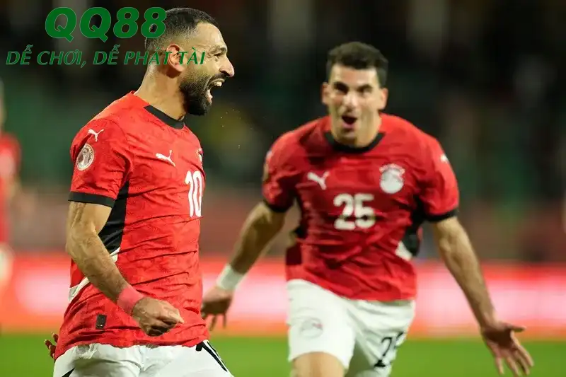 Mohamed Salah và các đồng đội đang gặp áp lực lớn ở hàng công. Mohamed Salah và các đồng đội đang gặp áp lực lớn ở hàng công.
